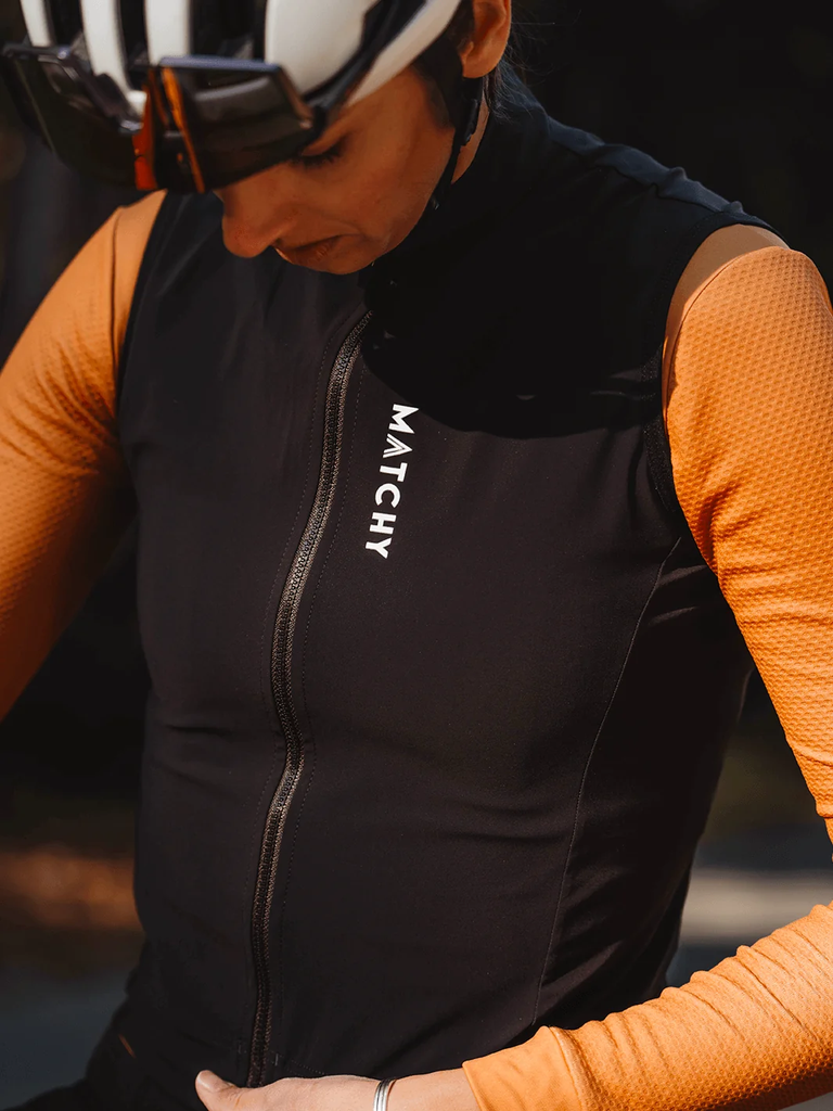 Gilet_2025_Noir_2_1400x.png.webp