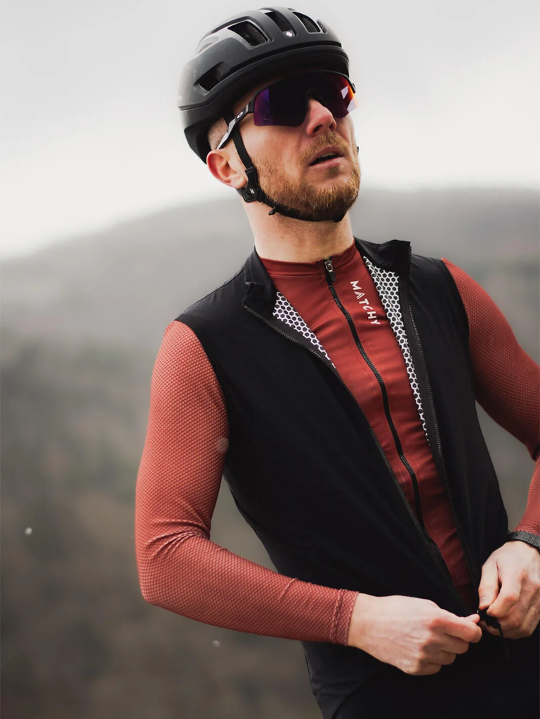 Gilet_Altitude_Noir_1400x.jpg.webp